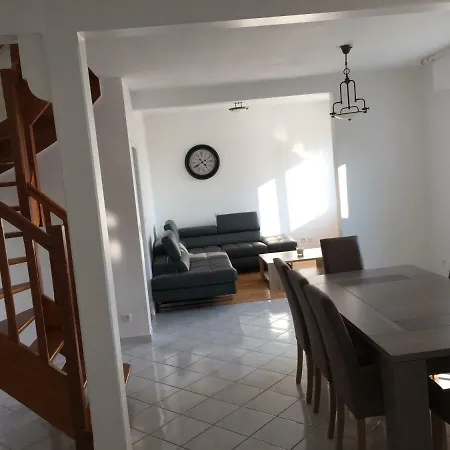 Maison Contemporaine Proche Vakantiehuis *