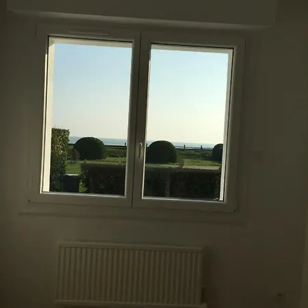 Vakantiehuis Maison Contemporaine Proche *