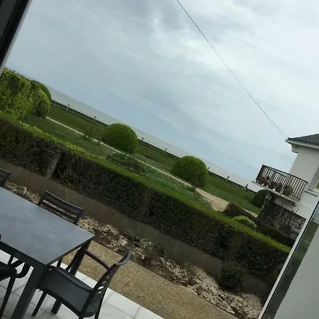 Дом отдыха Maison Contemporaine Proche