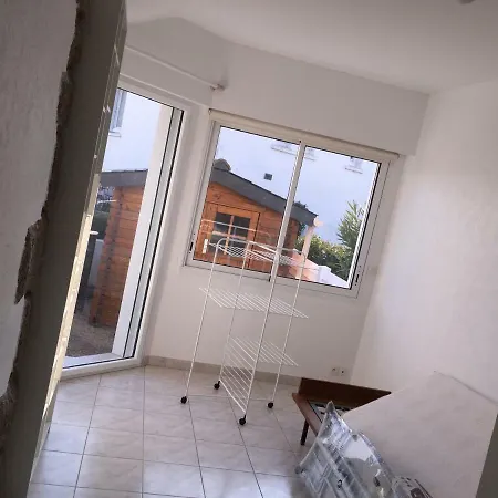 Maison Contemporaine Proche *